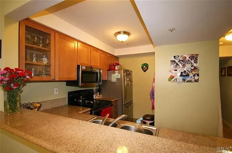 205 Enterprise Dr