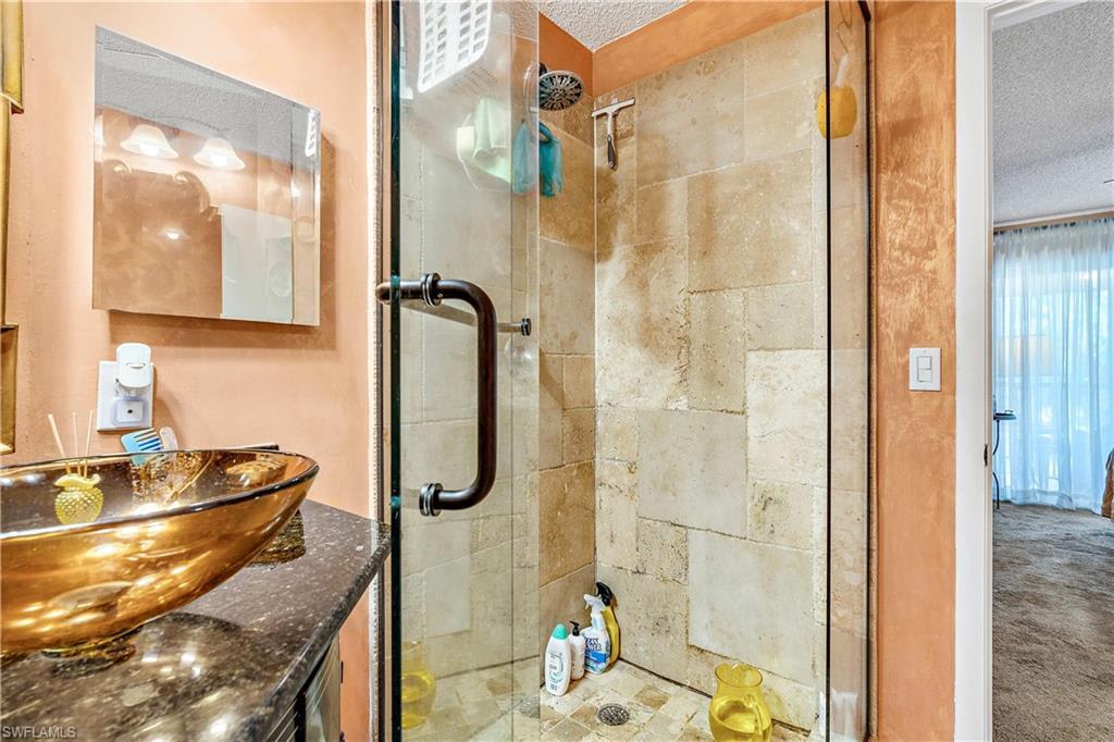 1702 Kings Lake BLVD Unit: 8-204