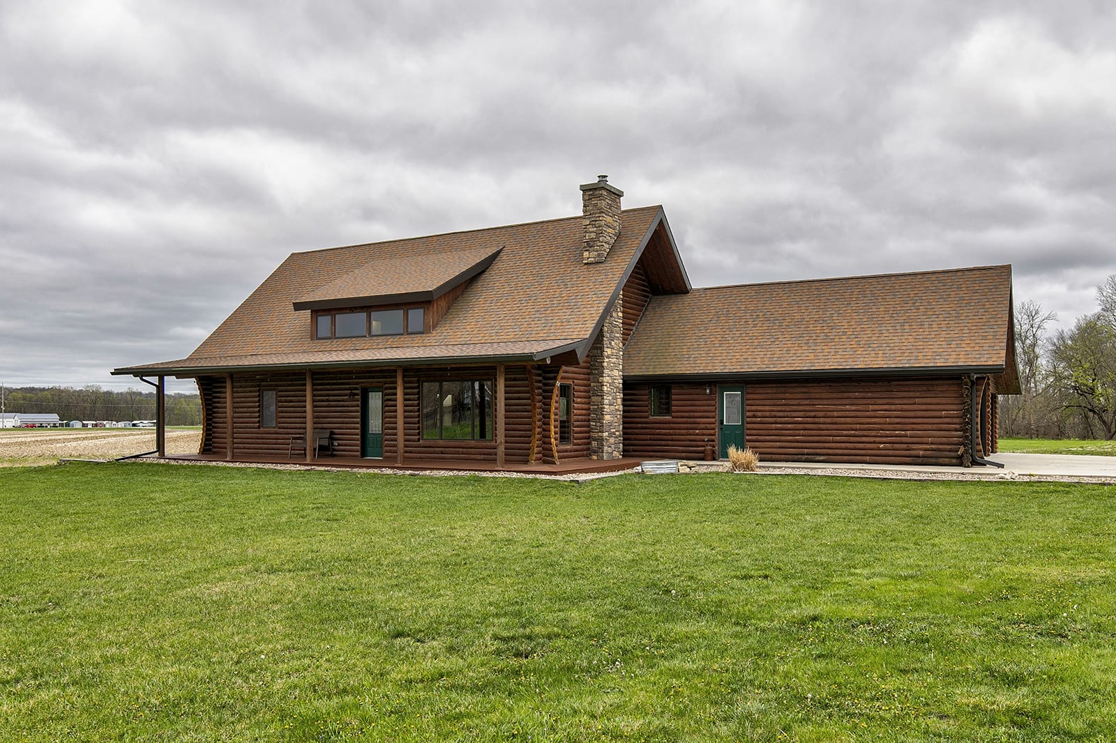2023 Woody Court