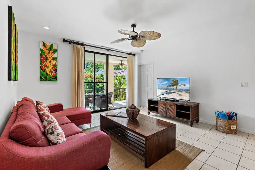 Pacifico #L1115 : Gorgeous 3 Bedroom Condo in Resort Community