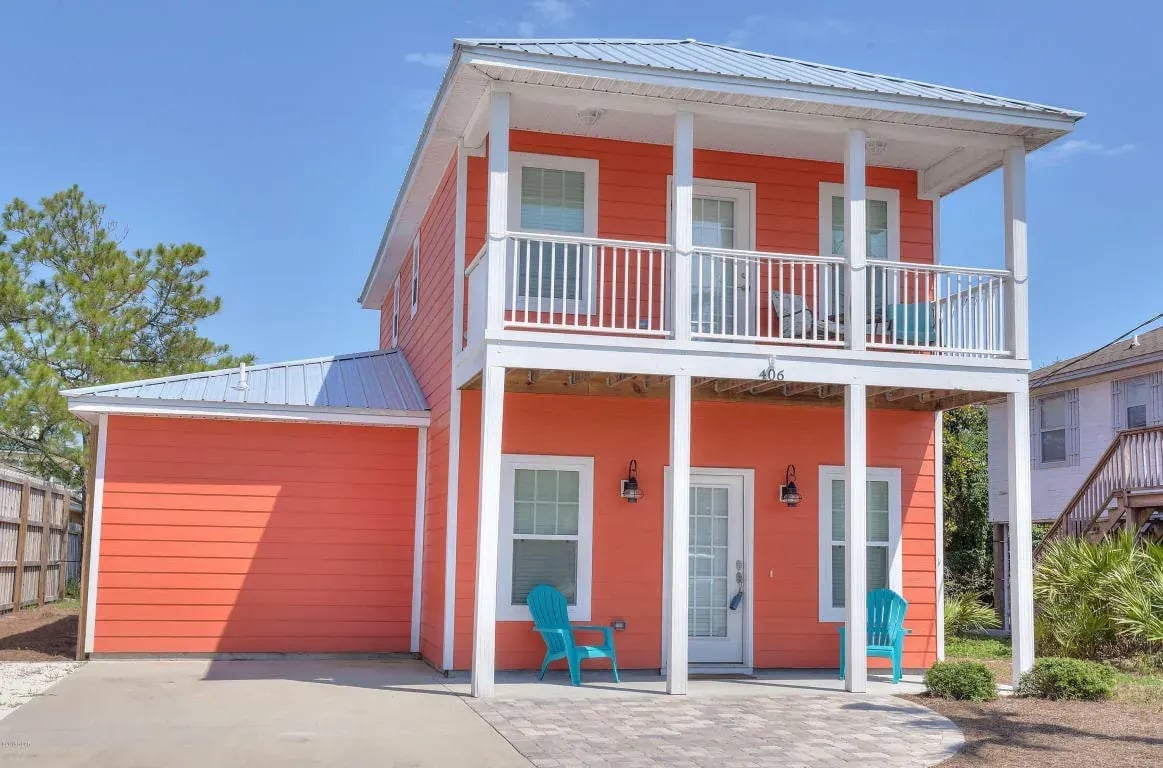 406 ALBATROSS Street