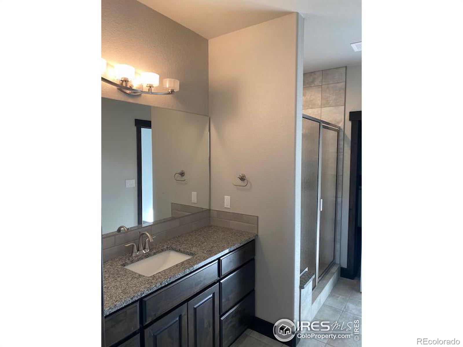 3711 Saguaro Dr