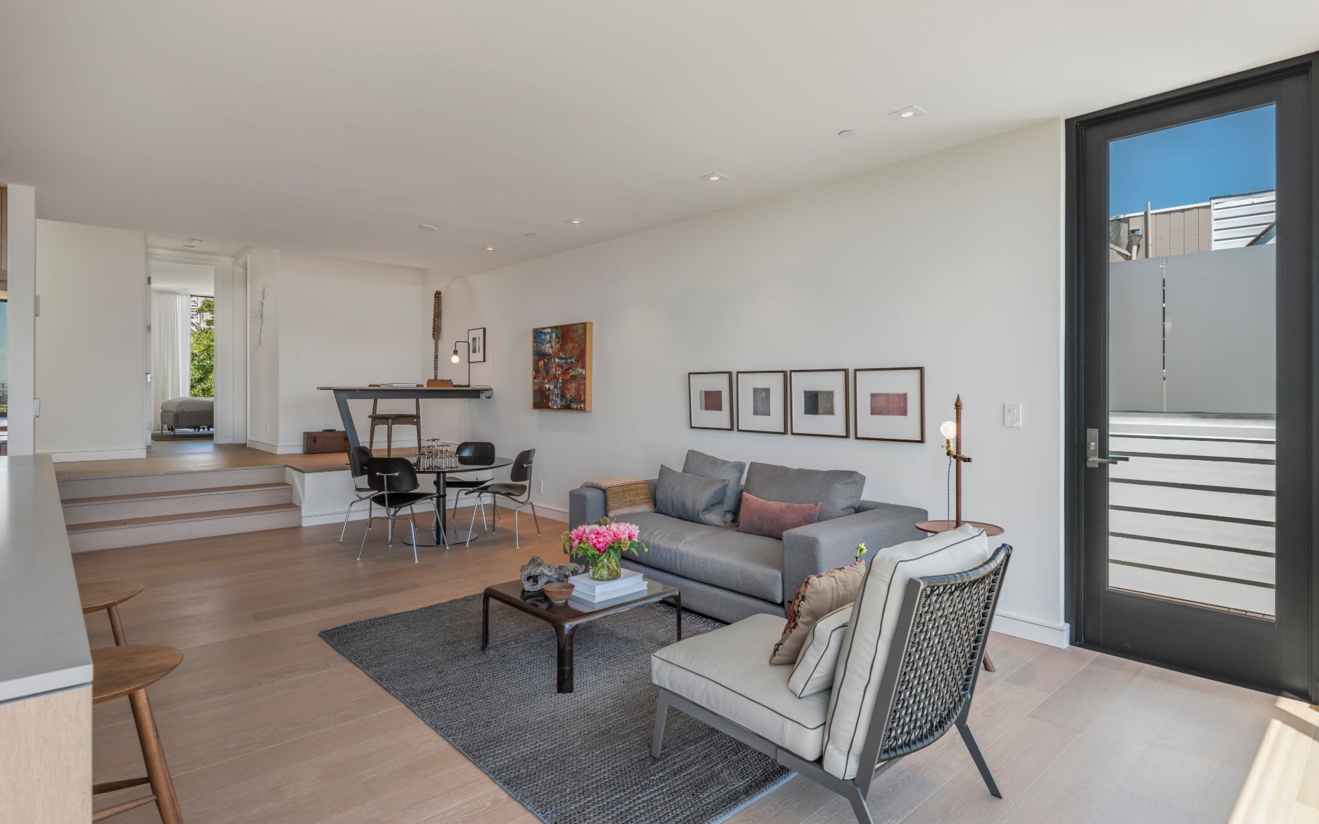 23 Rosemont Pl