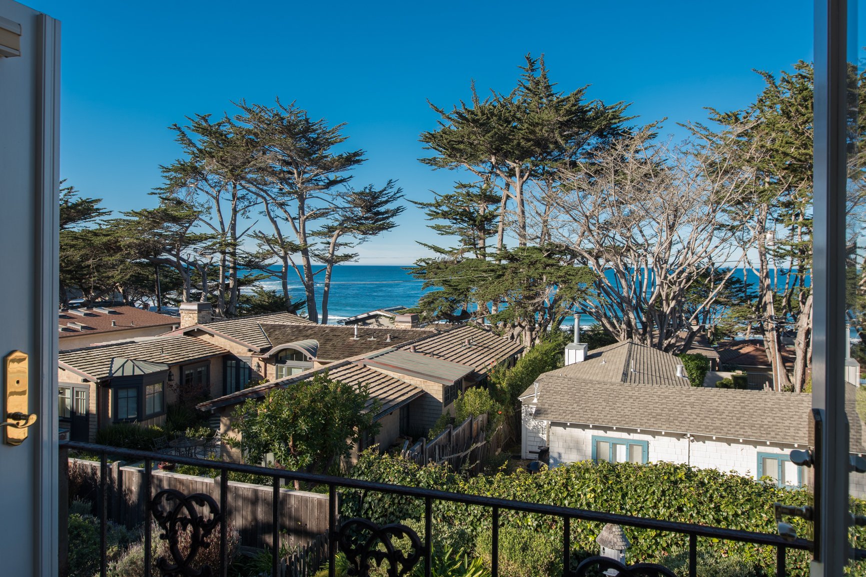 Carmelo Cottage