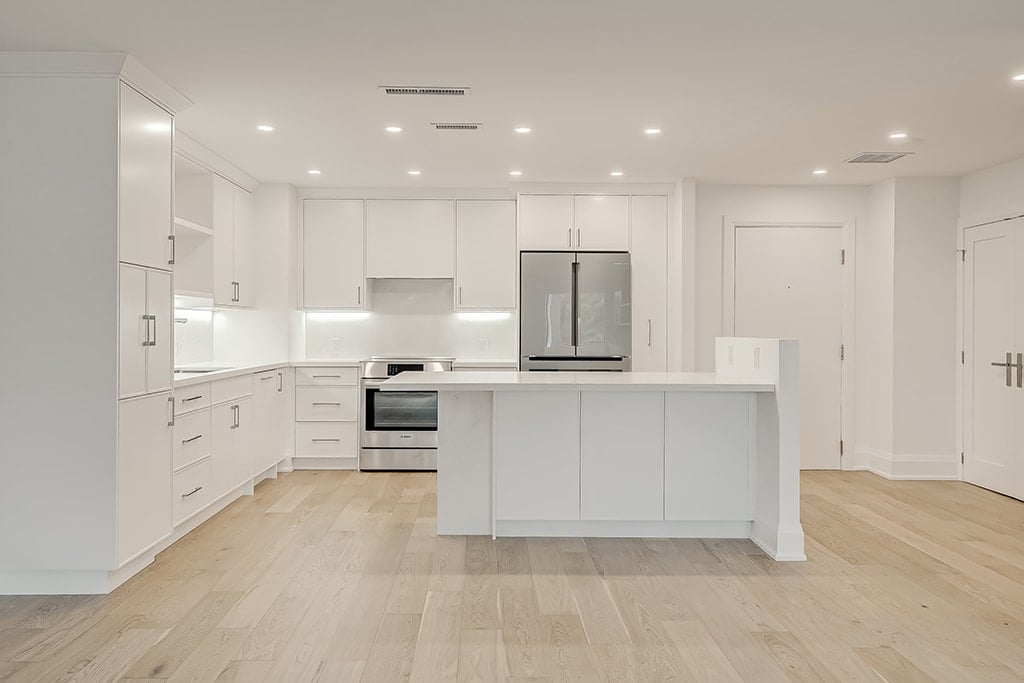 100 Lakeshore Road E Unit: 505