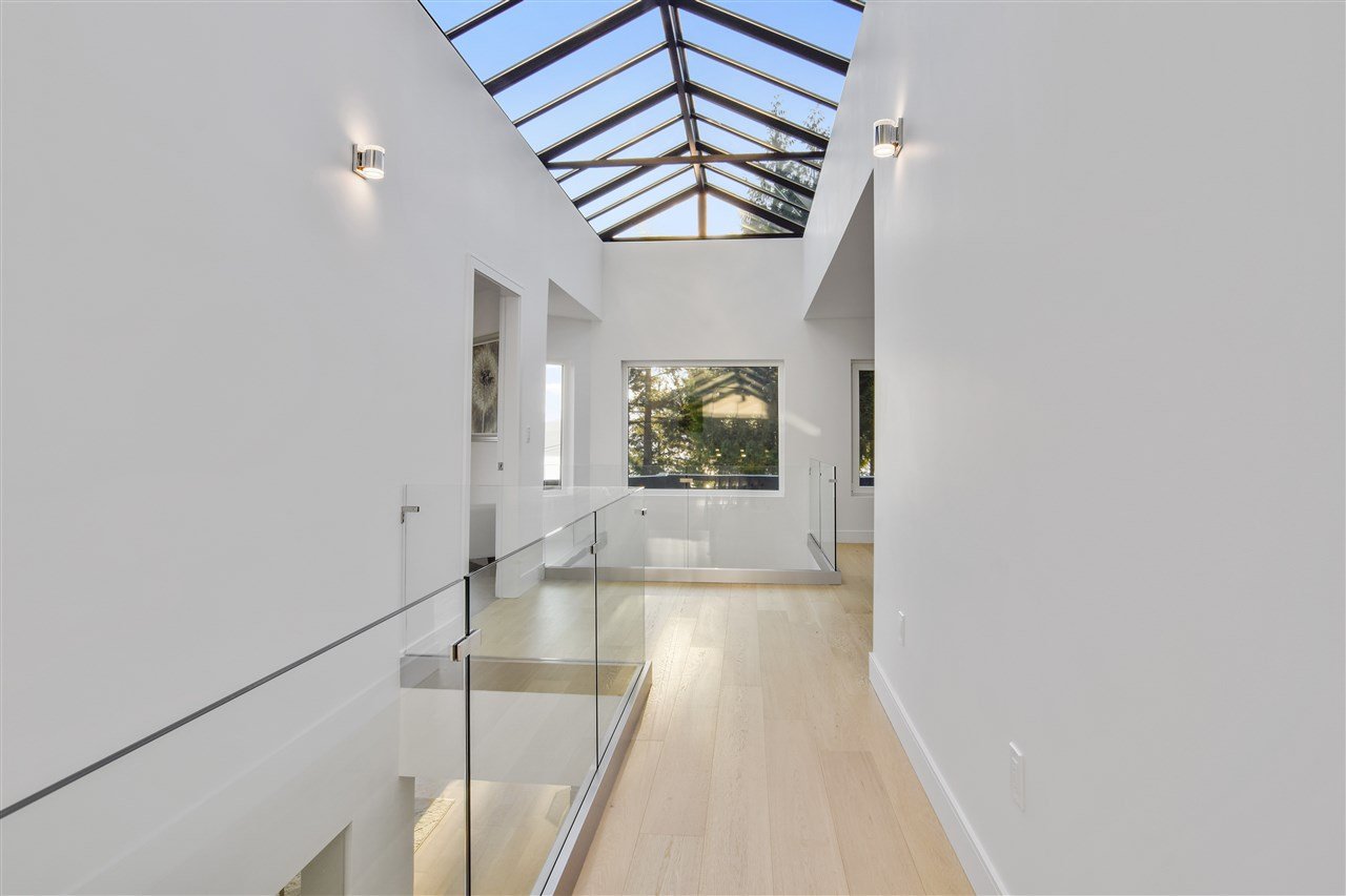 233 Bayview Rd