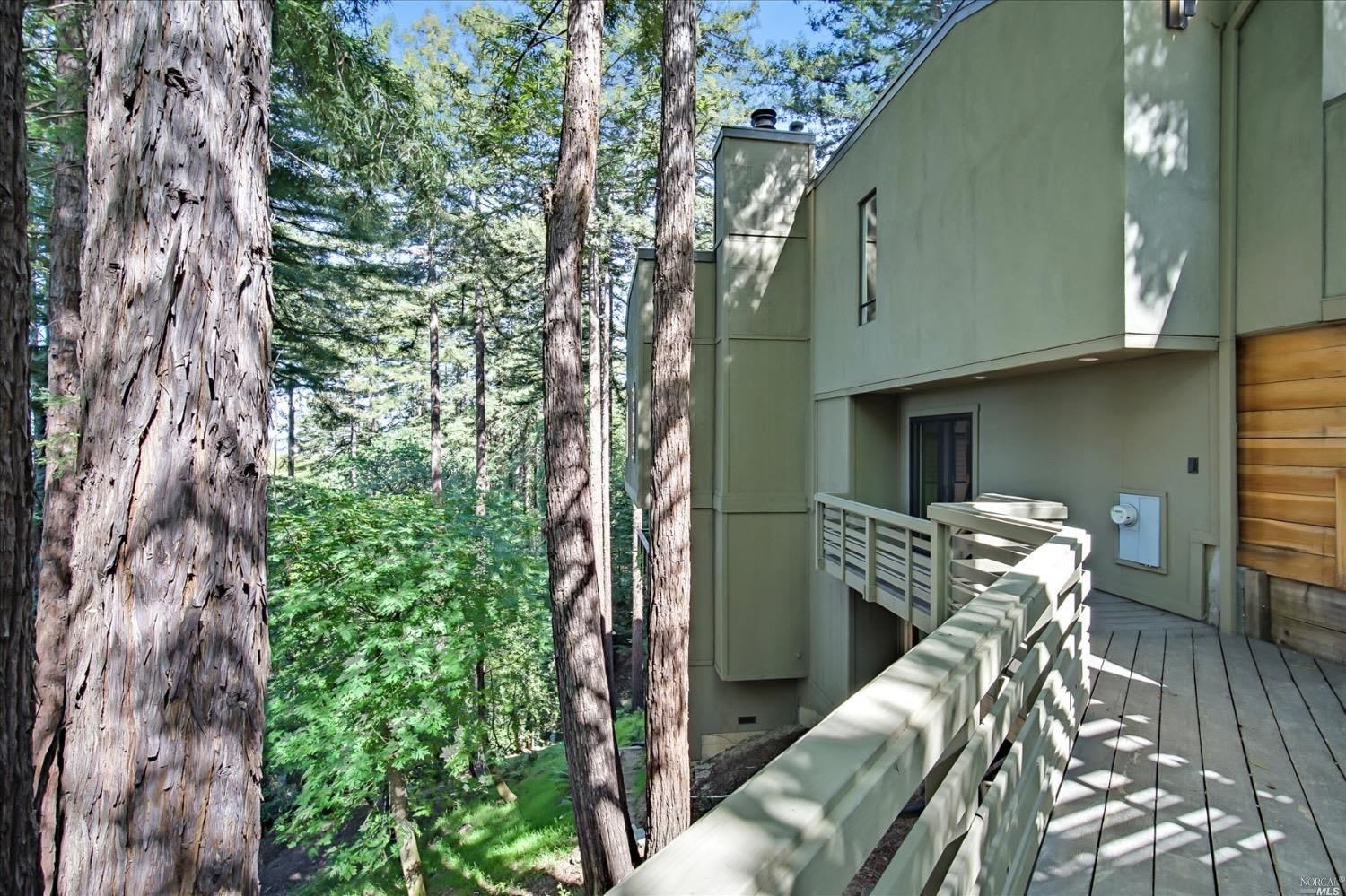 225 S Ridgewood Rd