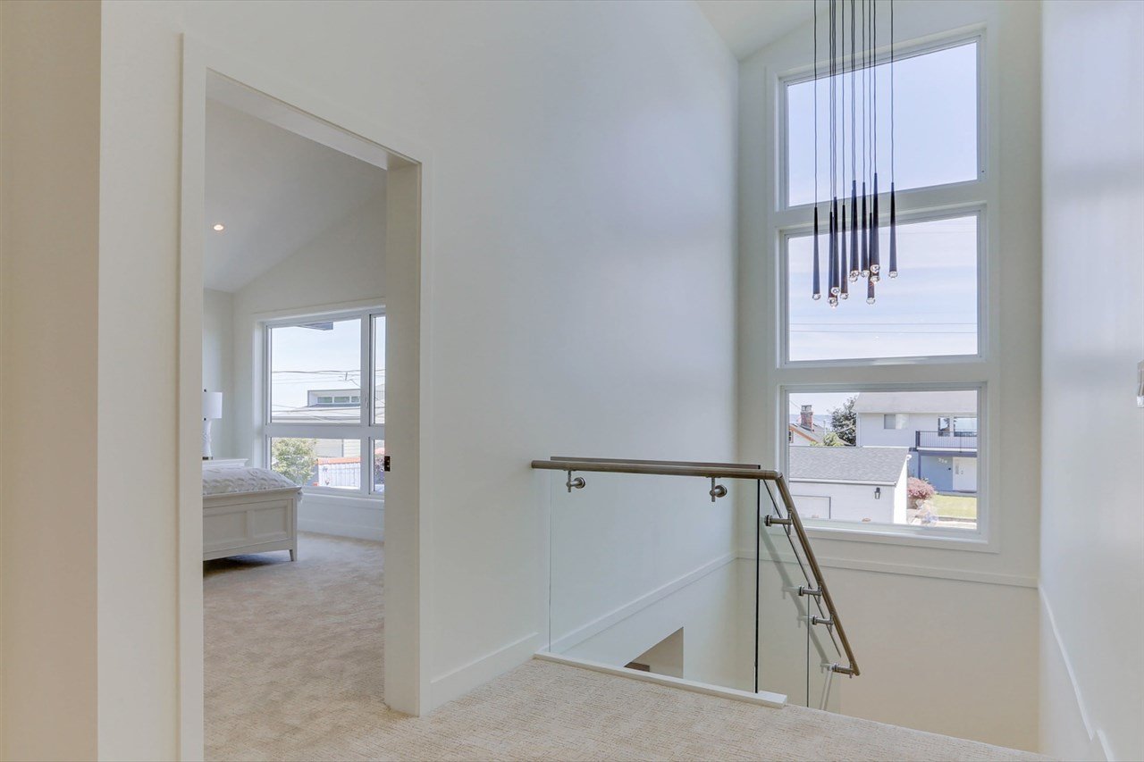 335 Centennial Pkwy