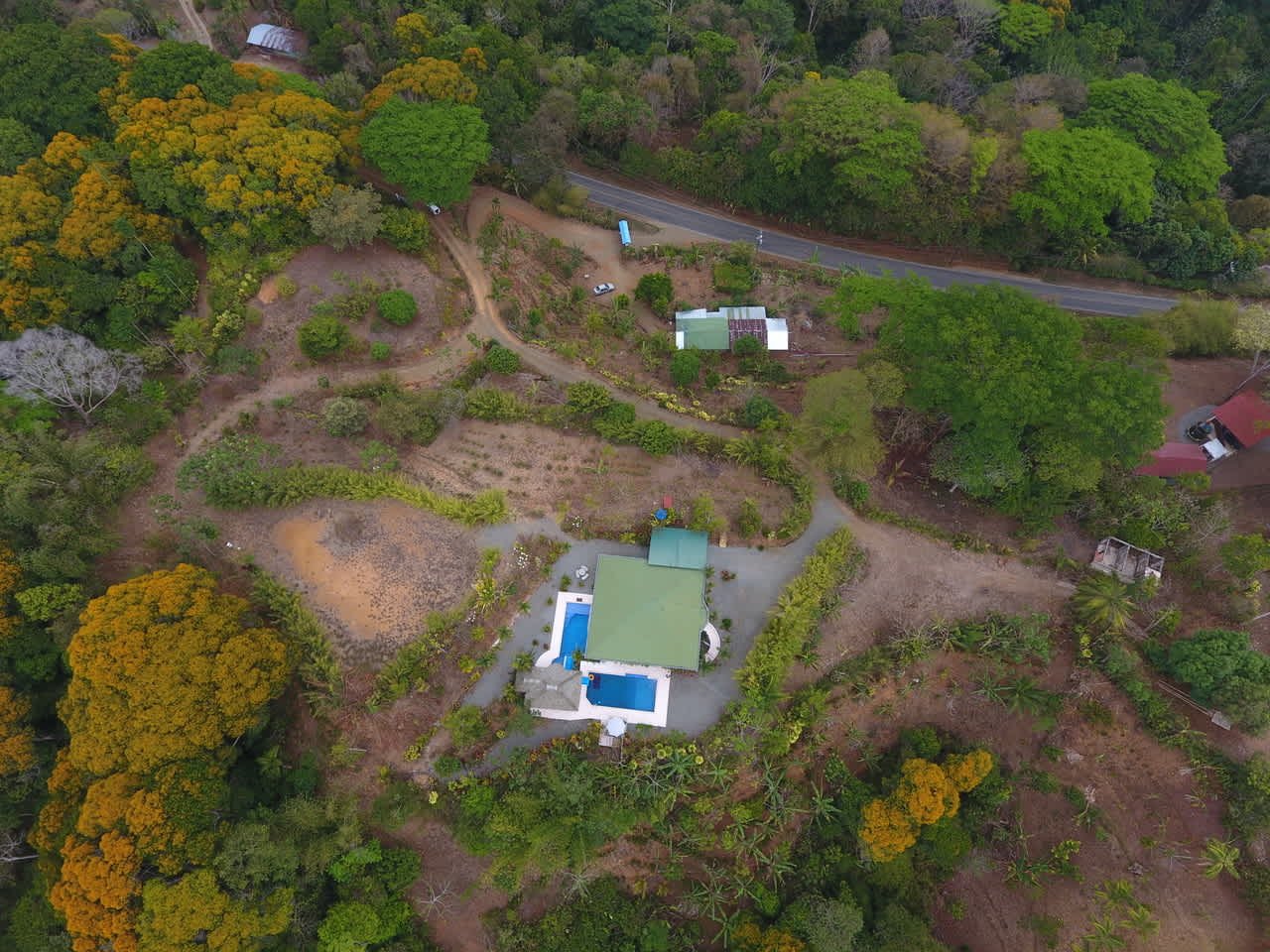 3.56 ACRES – 3 Bedroom Home With Great Mountain View, 2 Pools With Waterslide, Caretaker House, 2 Wheel Drive Access!