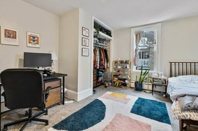 4 Cherokee St
