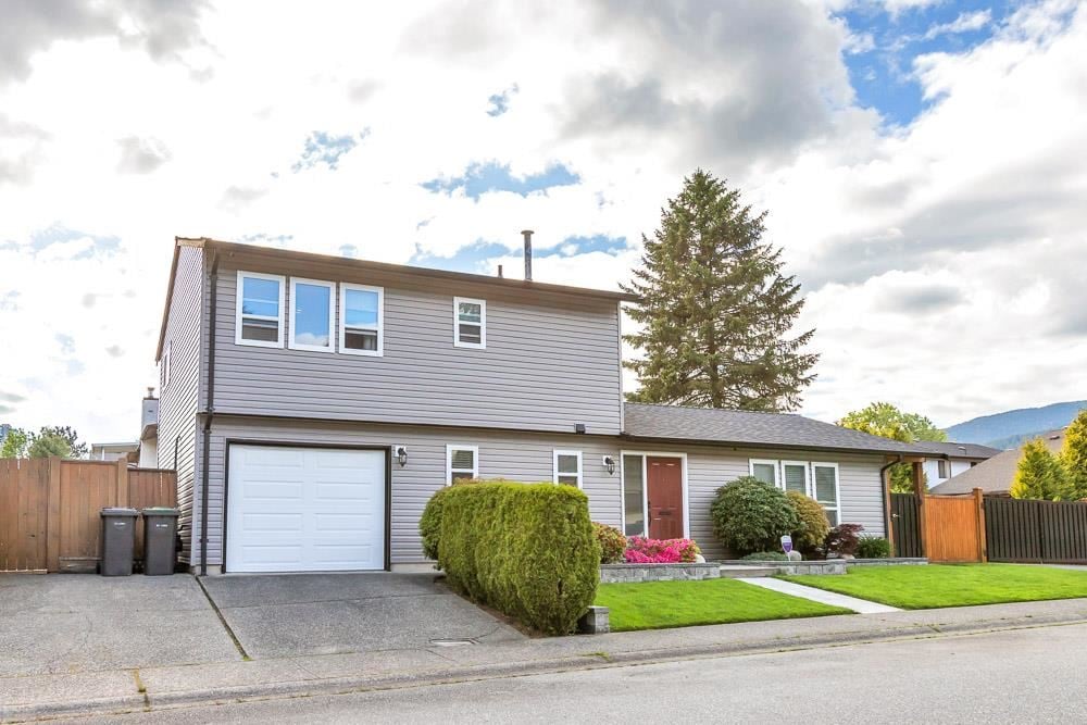 1158 Esperanza Dr