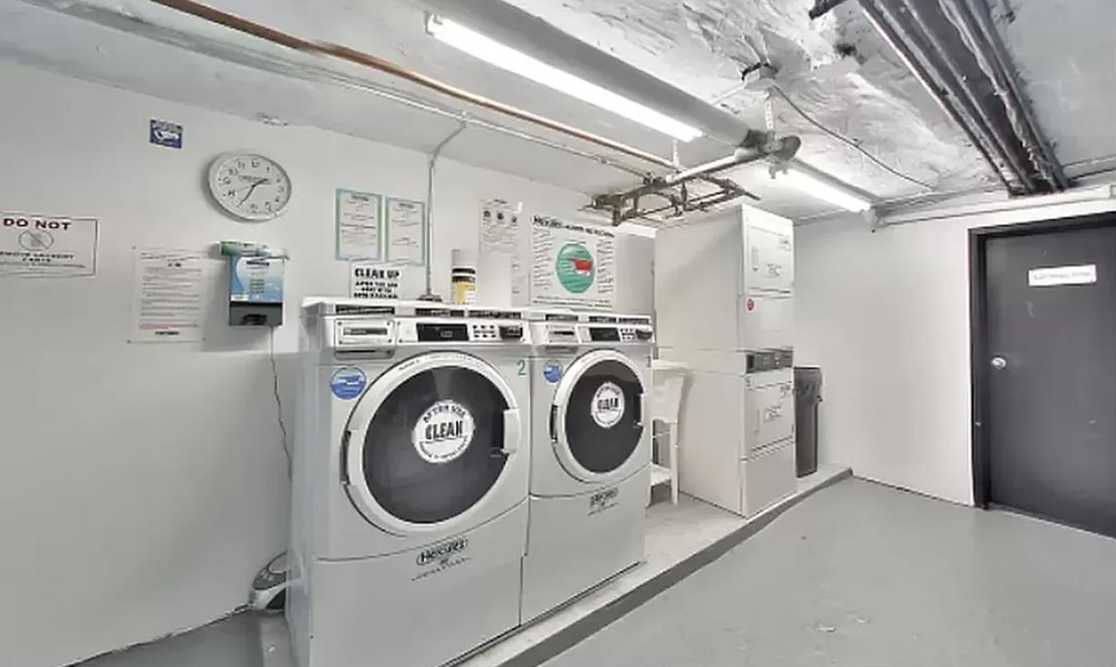210 East 38th Street, Apt 2-G
