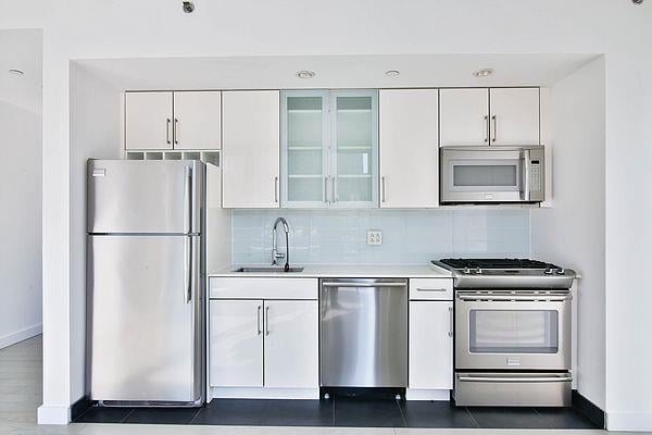 3 West 36th Street, Apt 20-C