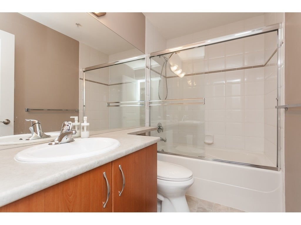 101-12040 68 Ave