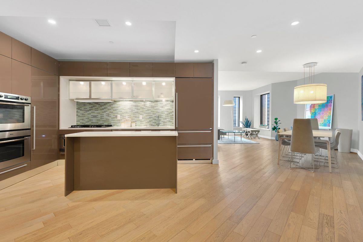 75 Wall Street, Apt 36-F