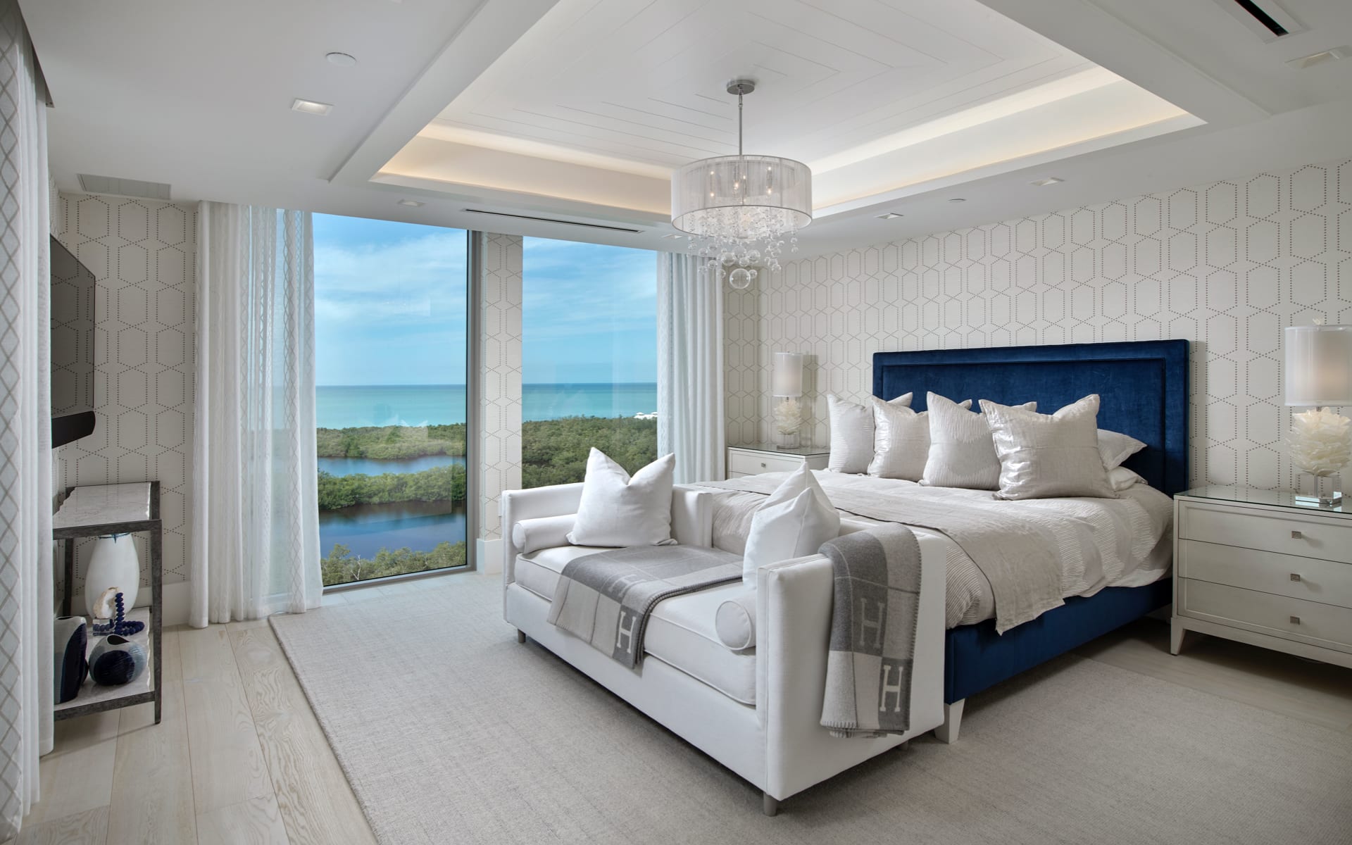 PELICAN BAY