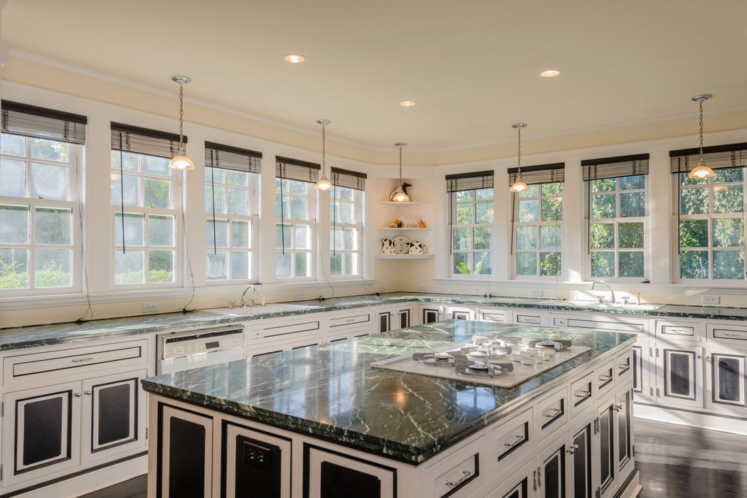 Turn of the Century Atterbury Estate