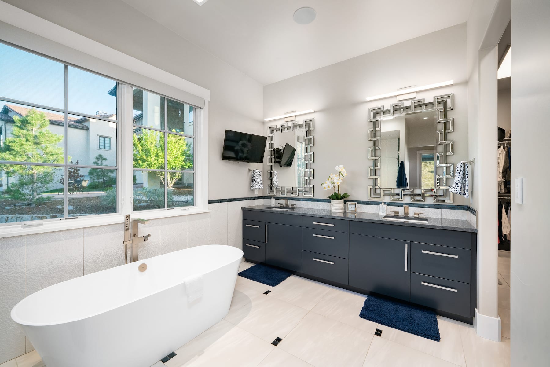 8200 Raphael Lane