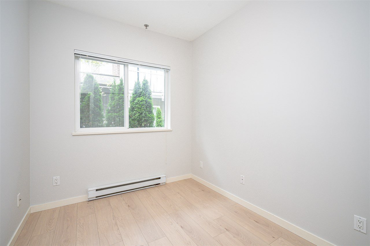 401-1661 Fraser Avenue, Port Coquitlam