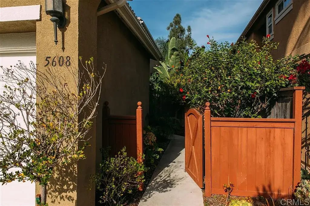 5608 Foxtail Loop
