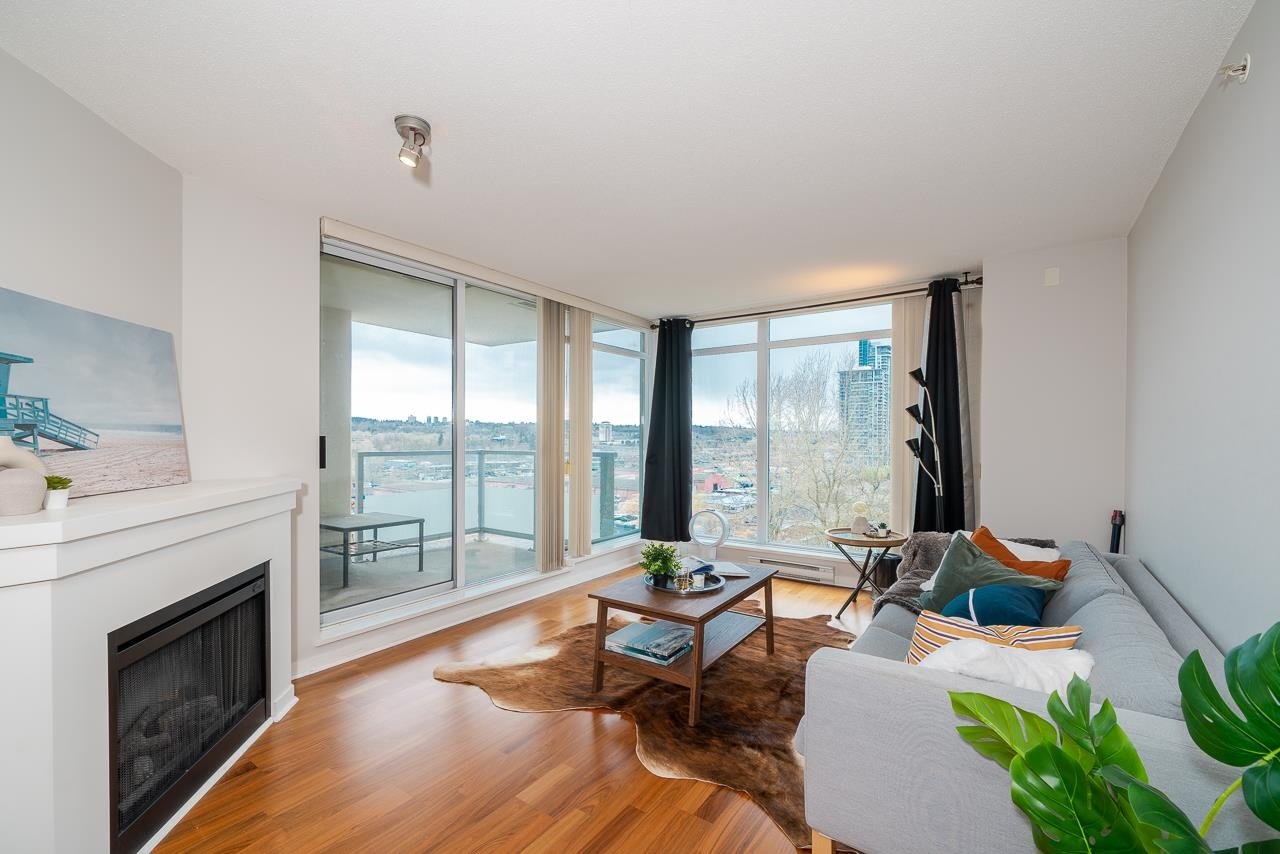 909-2133 Douglas Rd