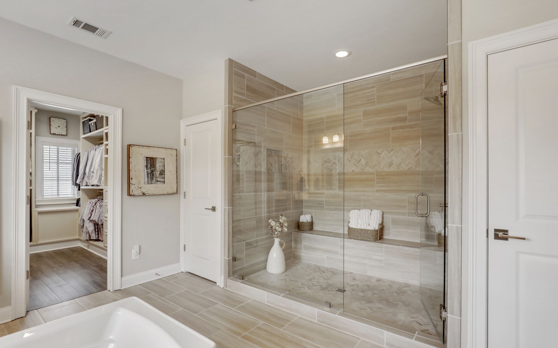 6626 Sterling Drive