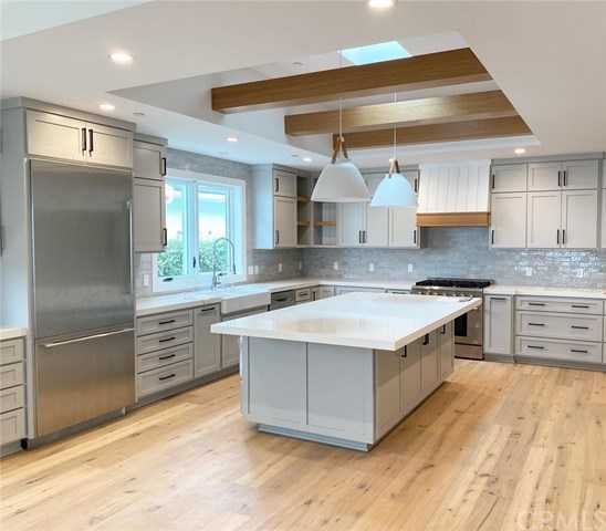 282 23rd Street