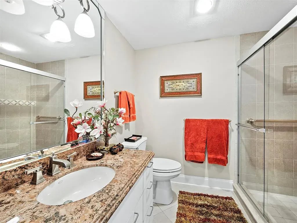 1255 N Gulfstream Ave APT 905