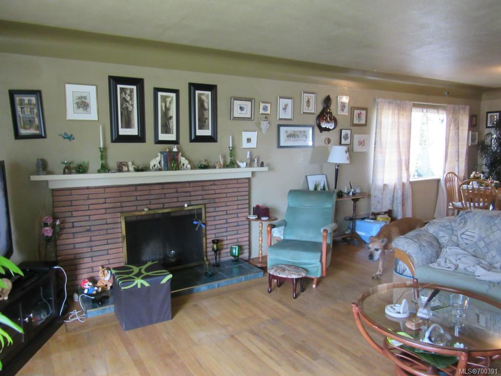 1036 Bewdley Ave, Esquimalt