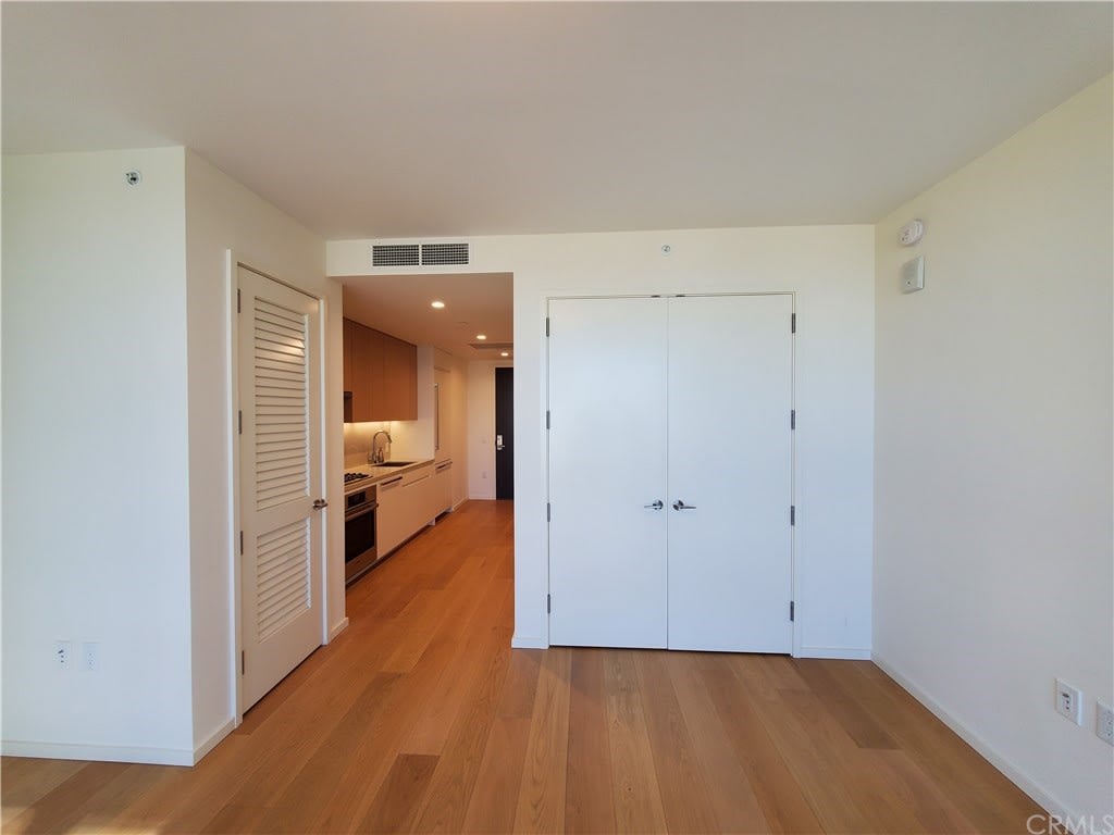 877 Francisco Street, Unit 1718