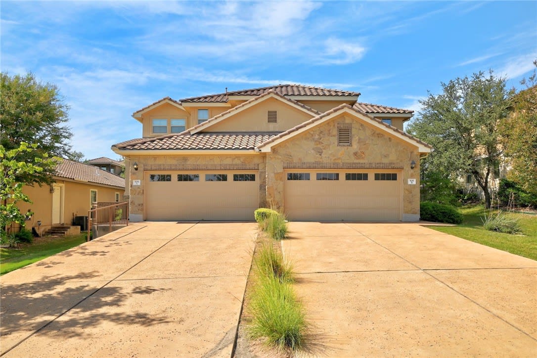 506 Hummingbird Ln Unit #A