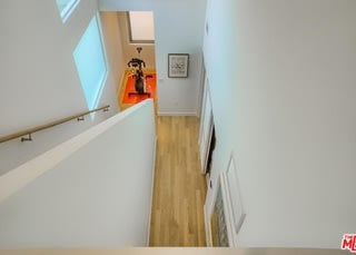 507 Orlando Ave, Unit 301