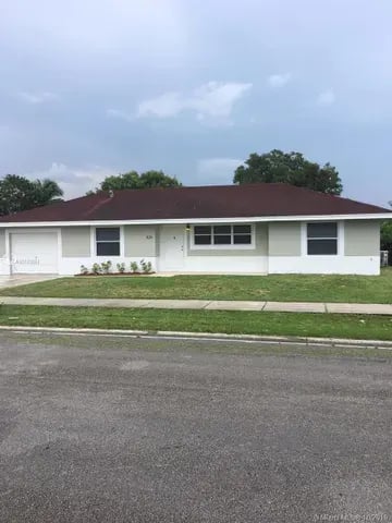 826 NW 5th Ter