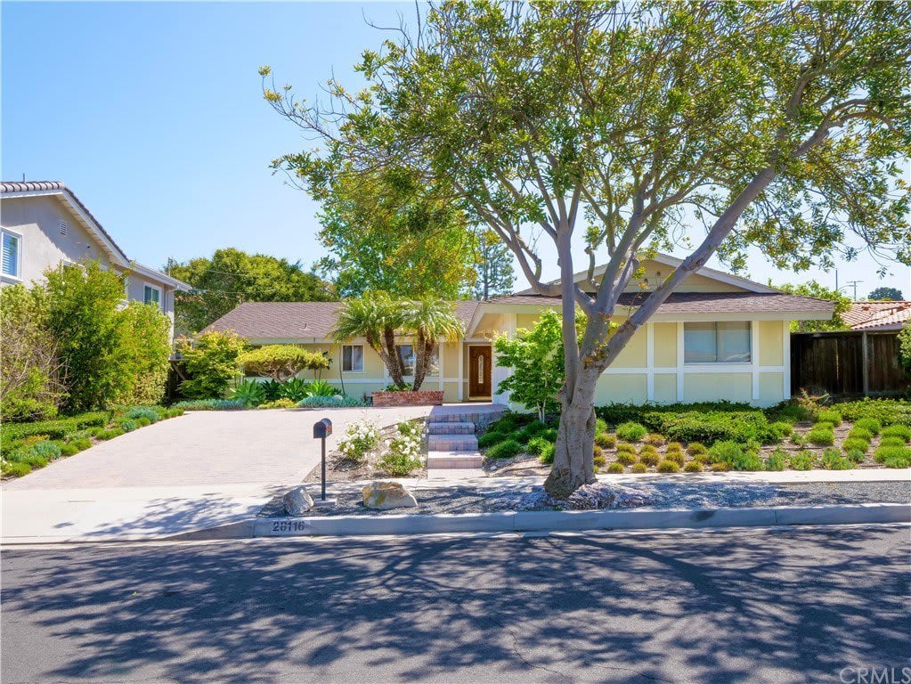28116 Golden Meadow Dr