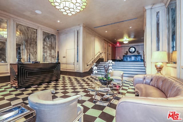 1645 N Vine St, #709