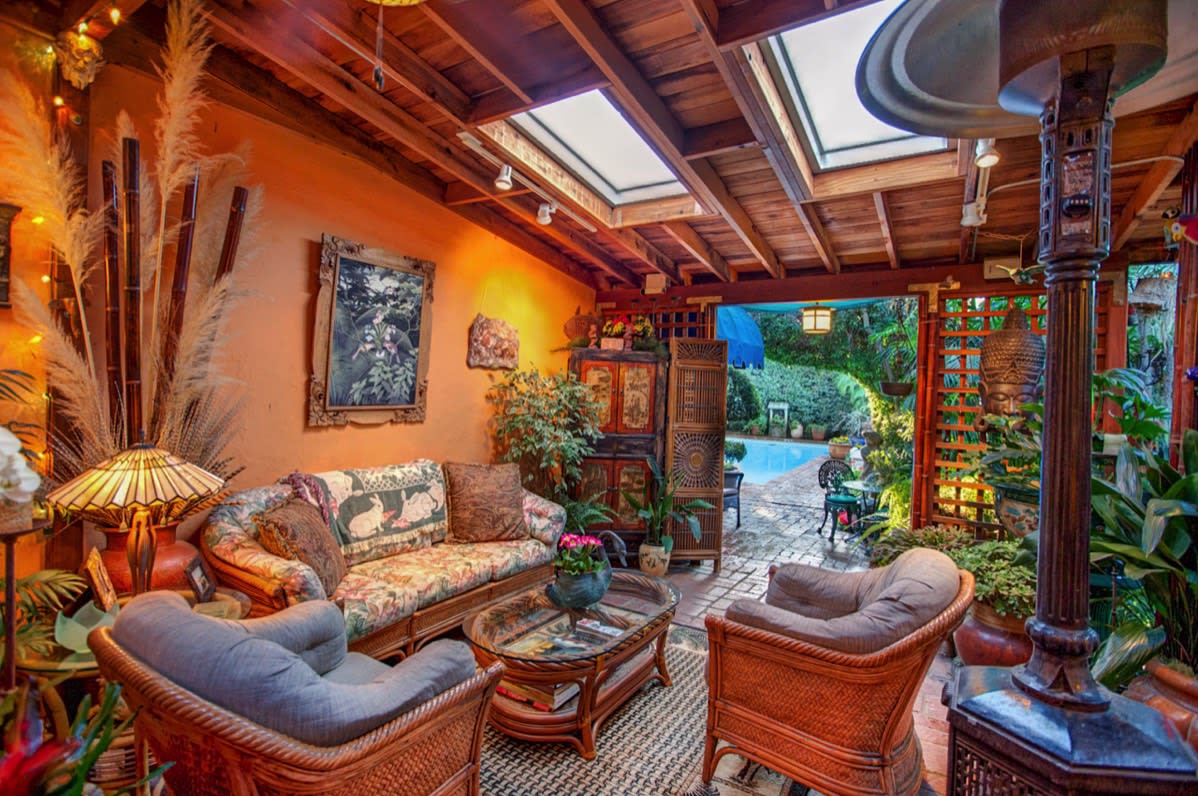4053 Laurelgrove Ave, Studio City, CA
