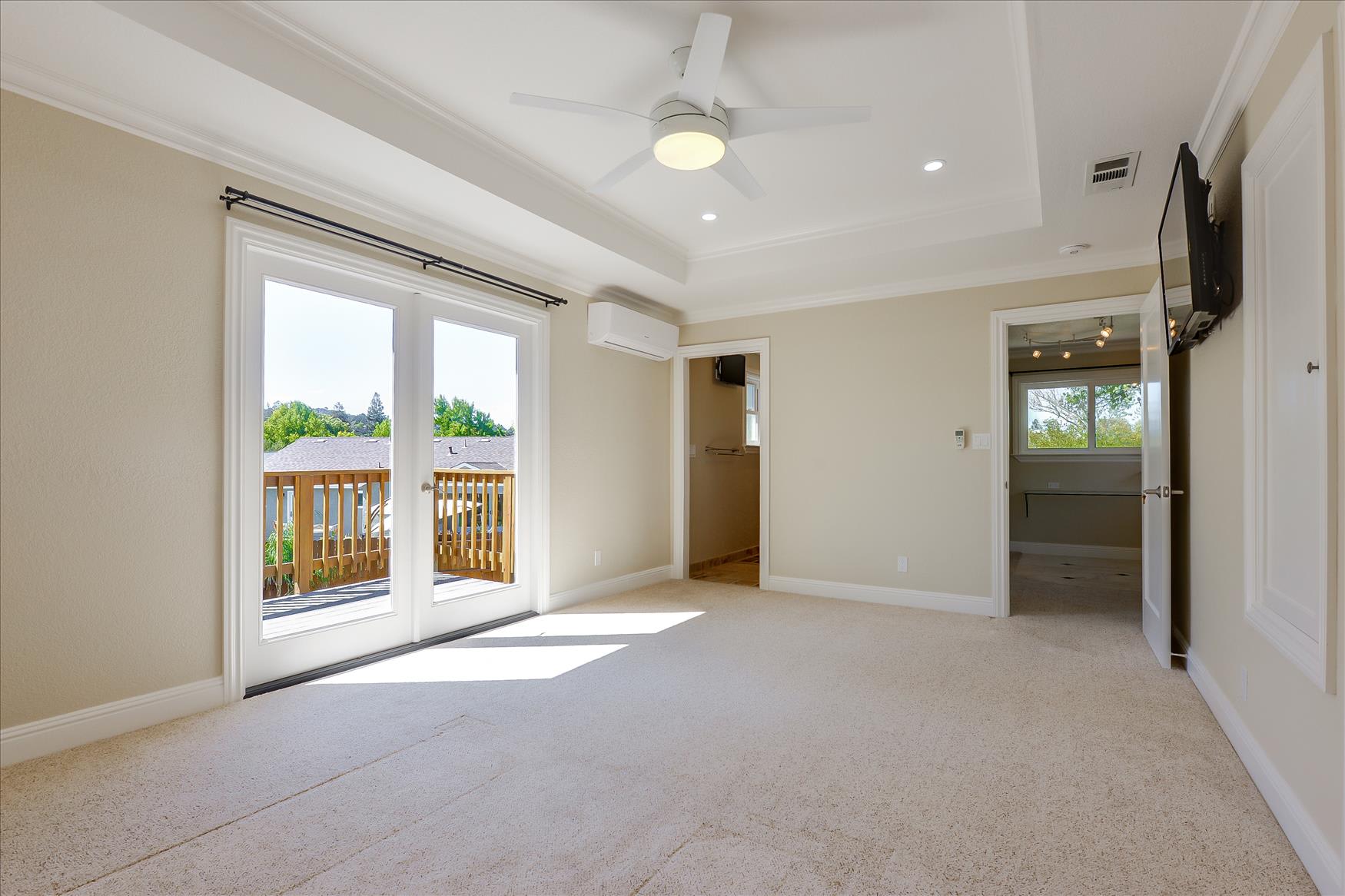 1590 Maddux Drive