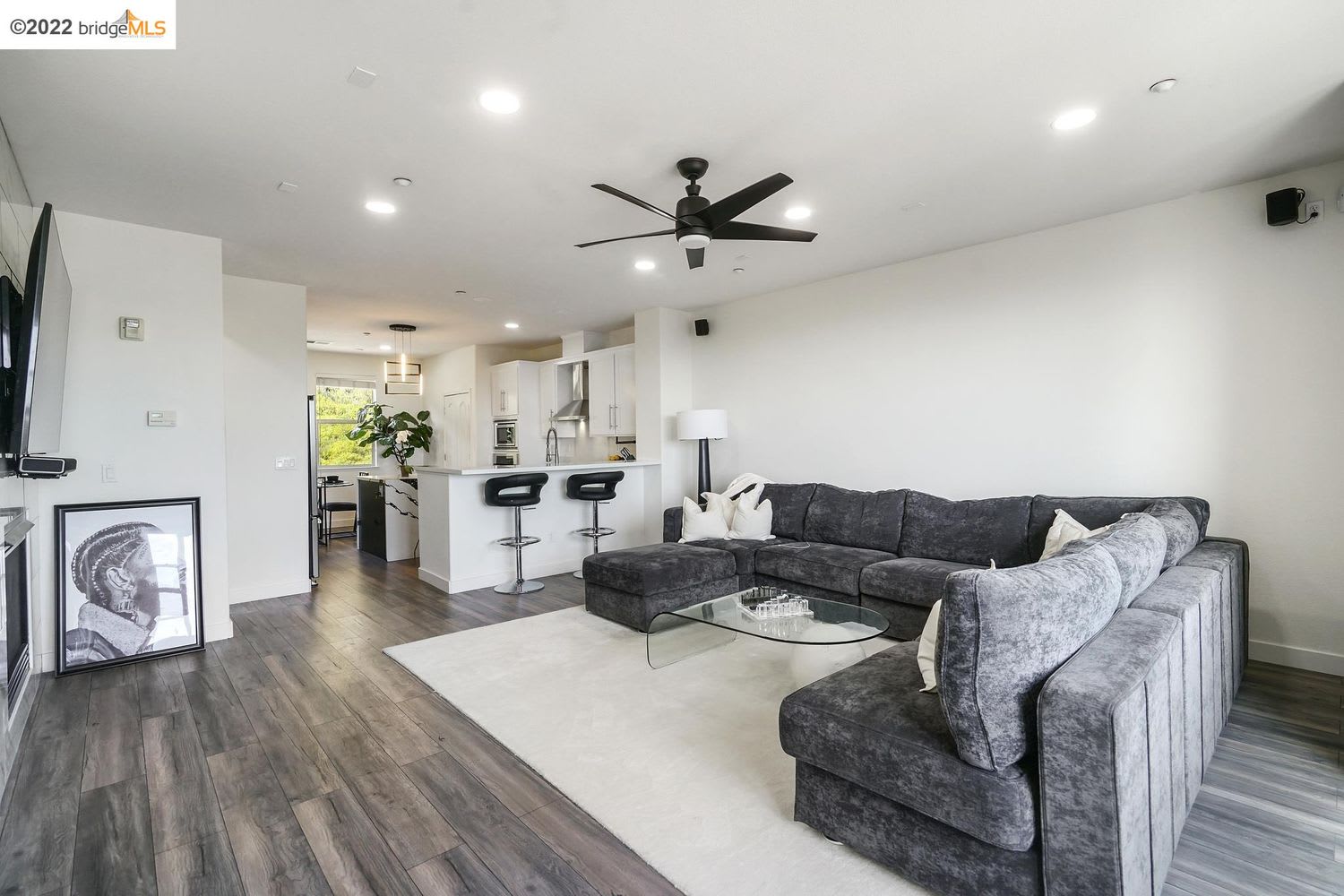 6433 Blue Rock Ct Oakland, CA, 94605