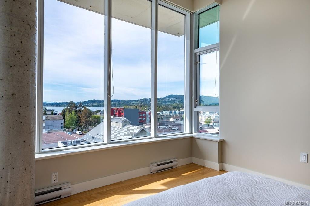 709-9809 Seaport Pl