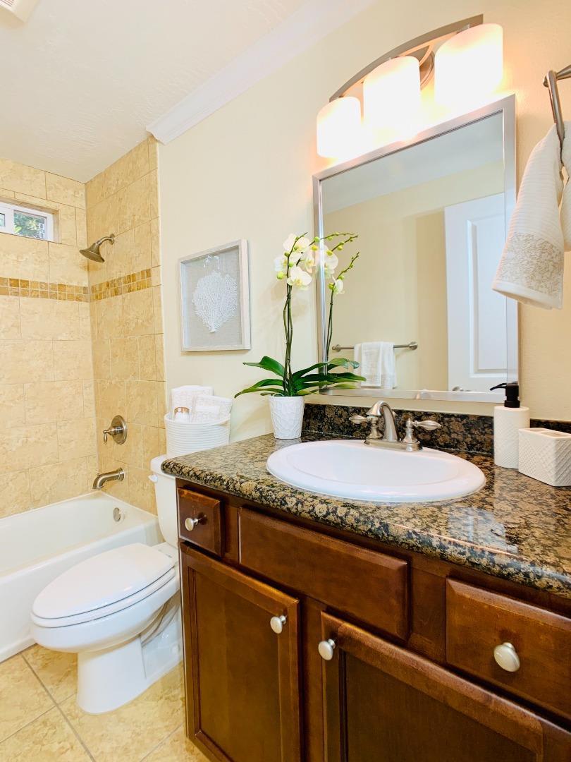 1215 Bird Ave #105