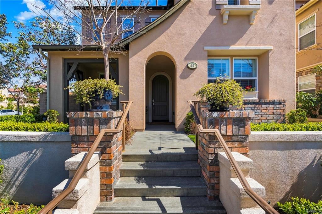 48 Rincon Way