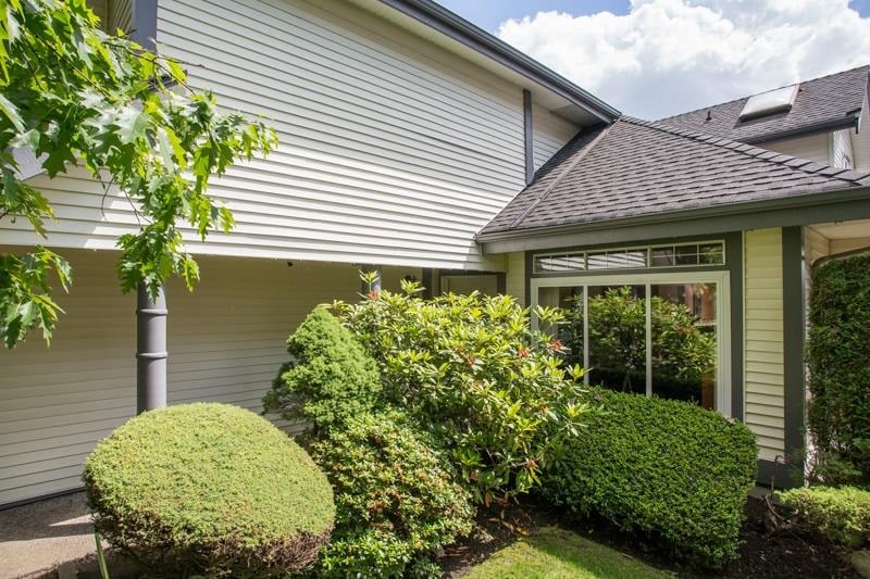 1486 Lansdowne Dr