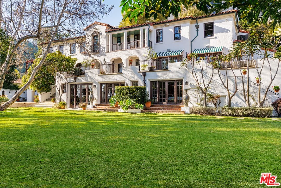 ‘Mad Men’ Creator Matthew Weiner Lists 1920s-Era Los Angeles Home For $15.5 Million