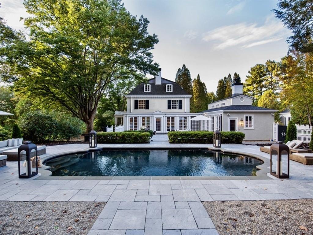 1383 Brush Hill Rd