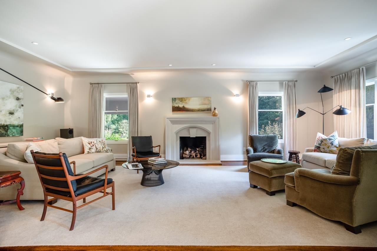 5560 Somerset Cres