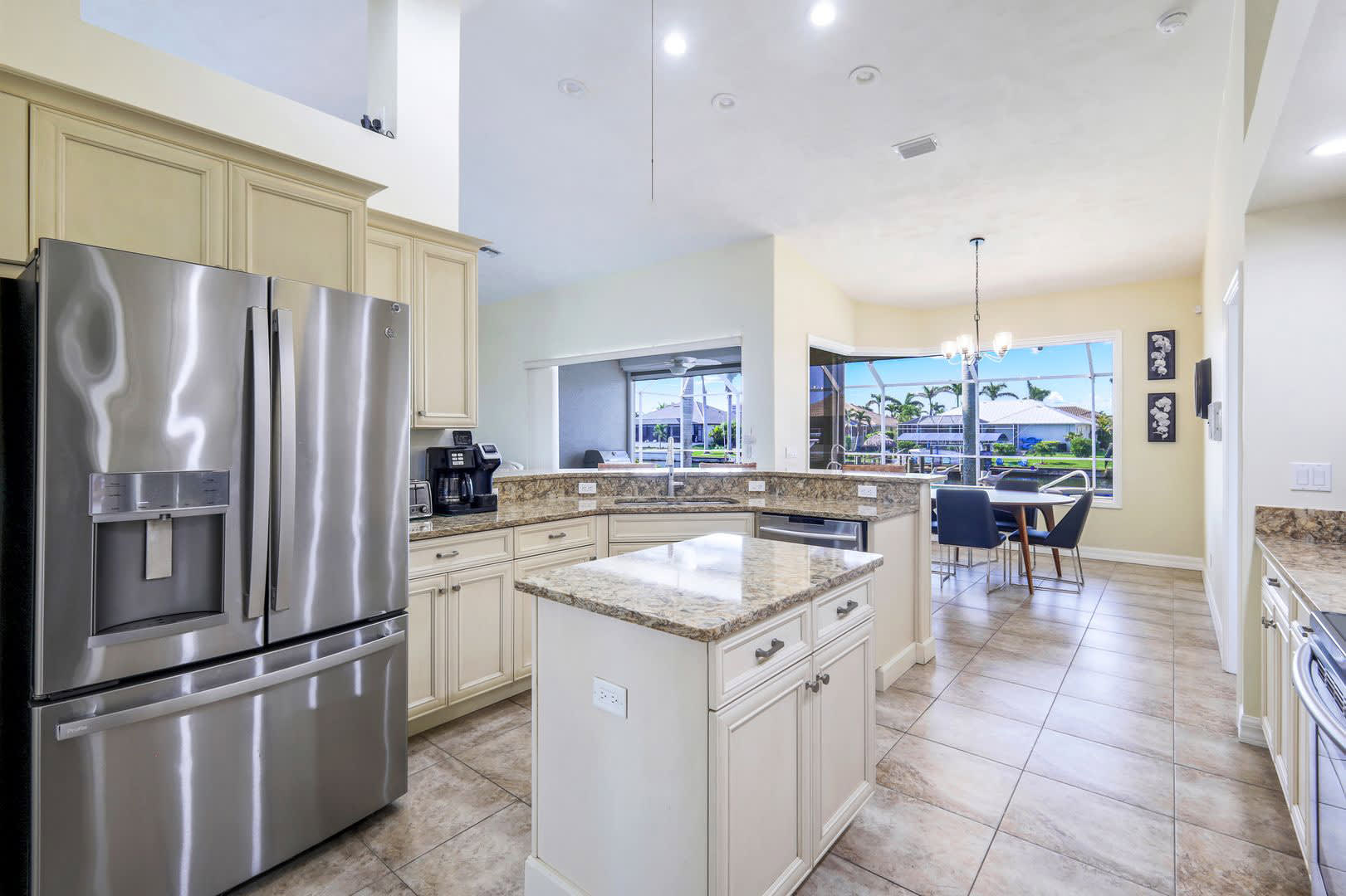 1908 SW 53rd Lane