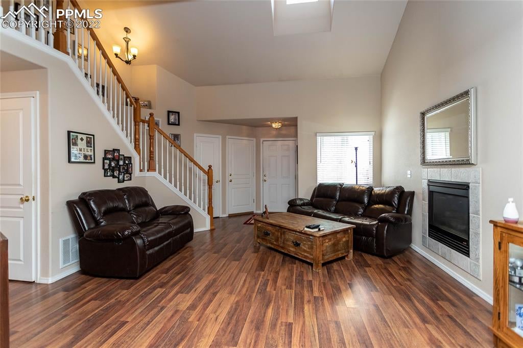 6737 Wild Indigo Dr