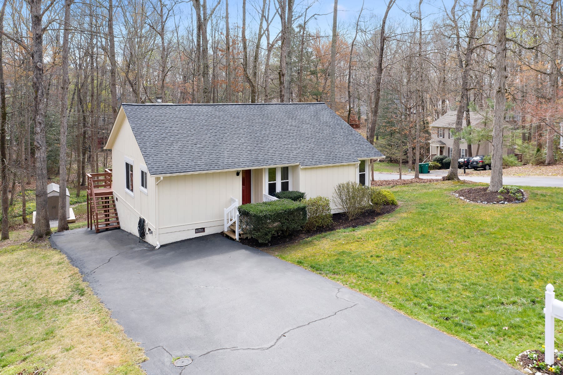 1457 Lockett Ridge Road