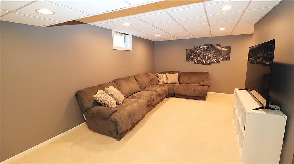 2374 Bordeaux Drive