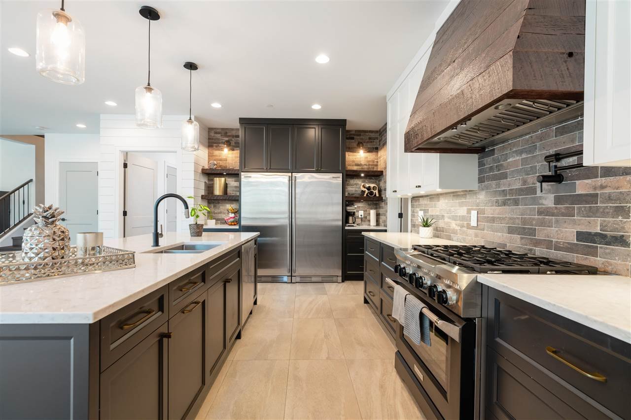 1-22206 88 Ave